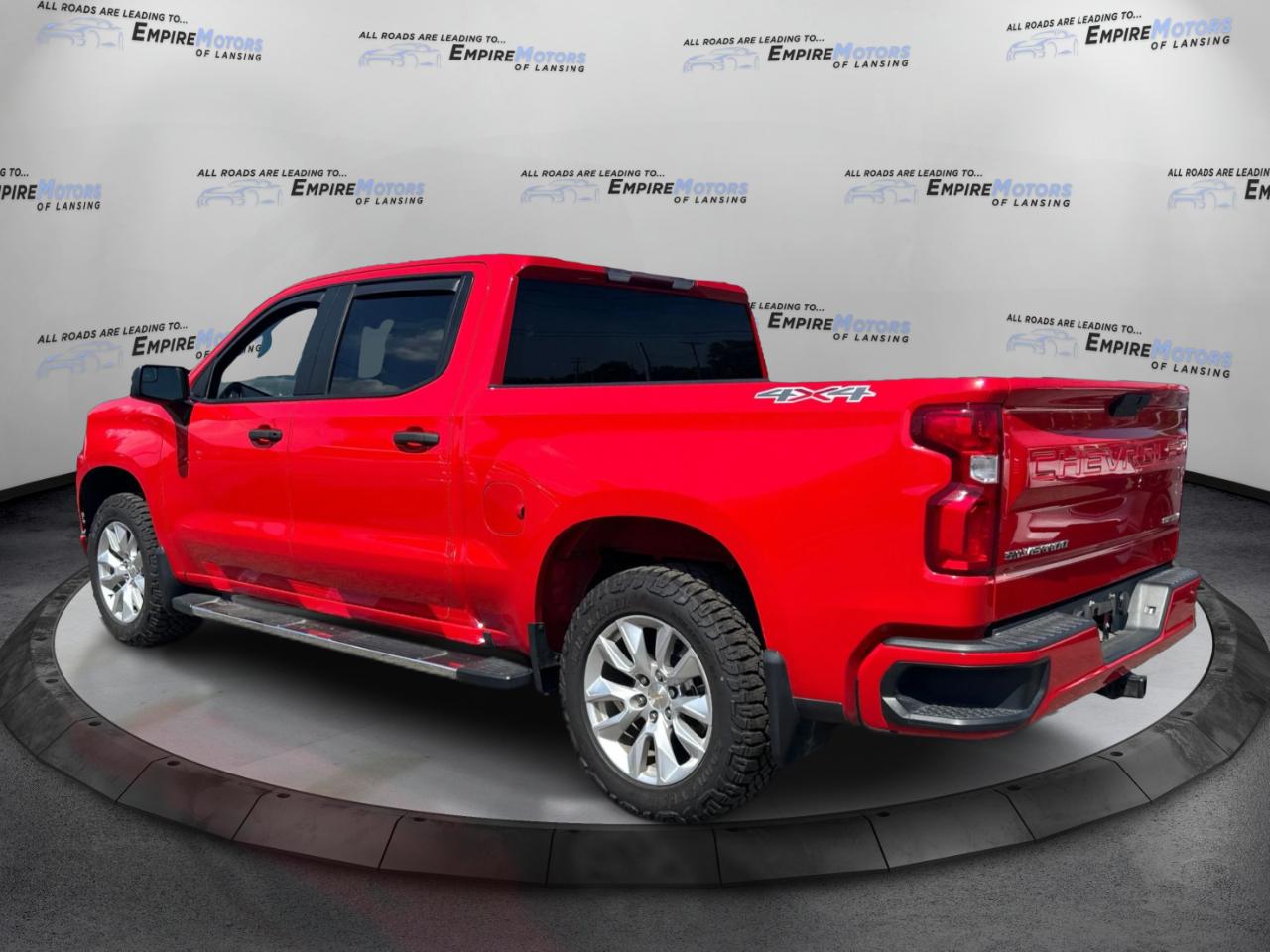 Chevrolet Silverado 1500 Custom Crew Cab Long Box 4WD 2020