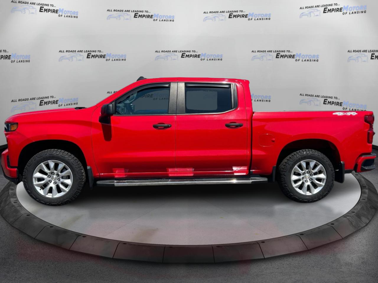 Chevrolet Silverado 1500 Custom Crew Cab Long Box 4WD 2020