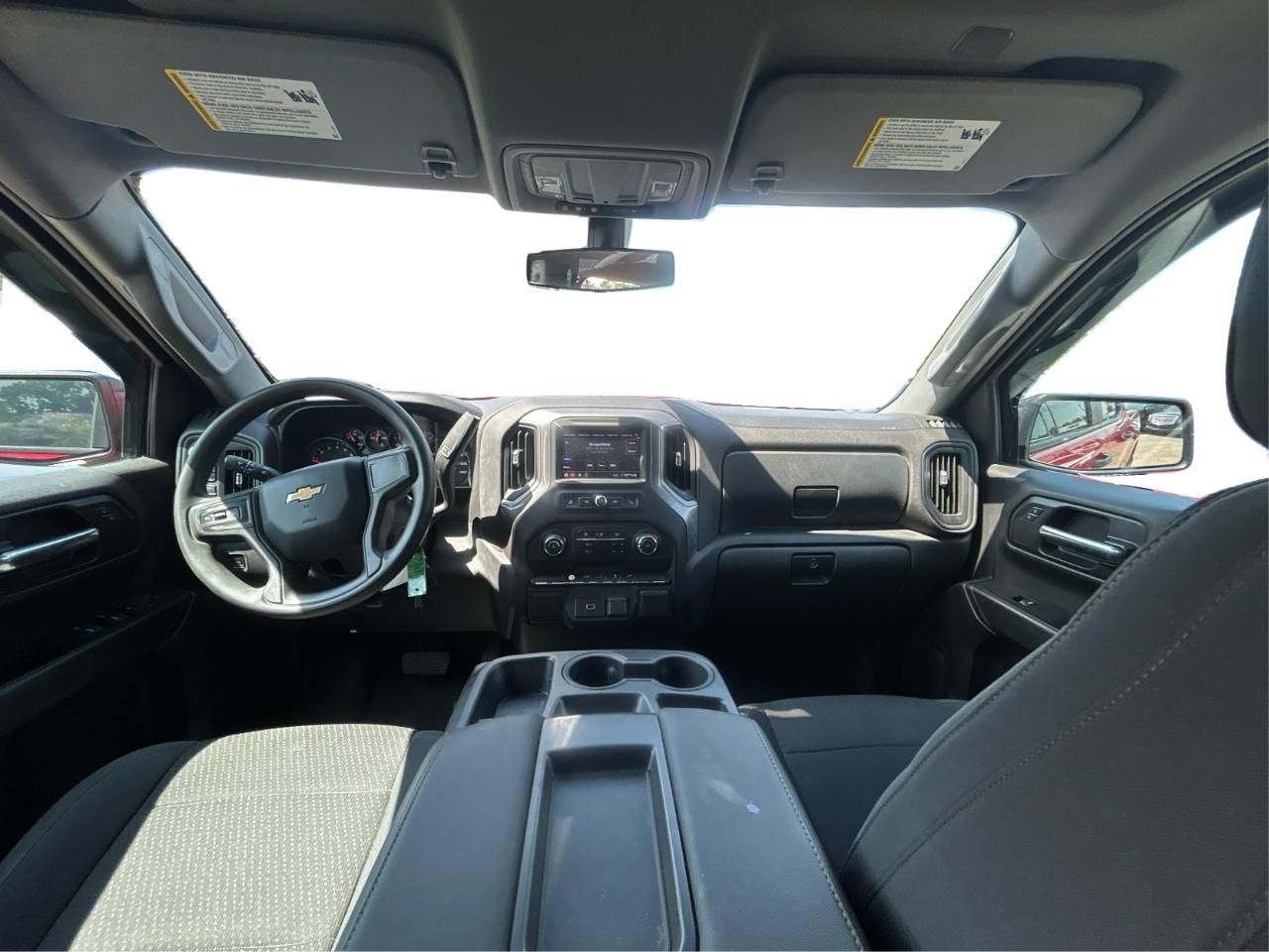 Chevrolet Silverado 1500 Custom Crew Cab Long Box 4WD 2020