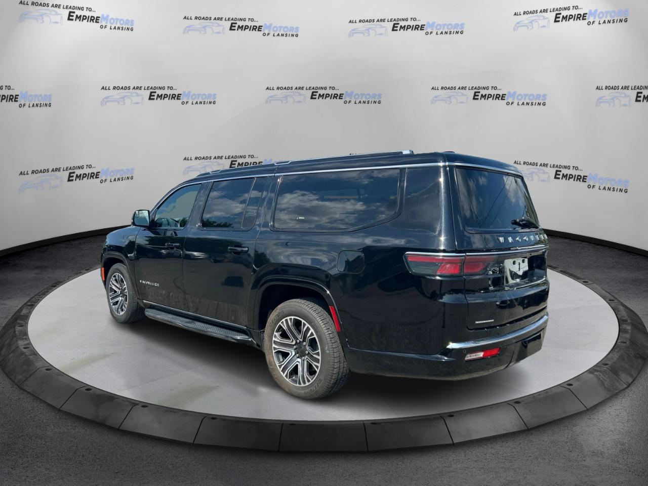 Jeep Wagoneer L Series II 4WD 2023