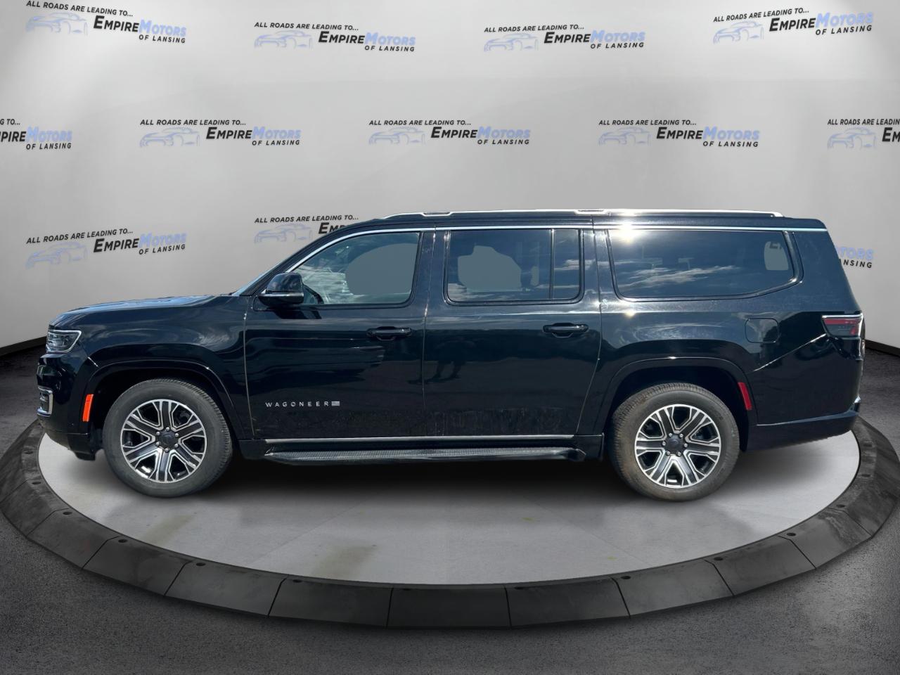 Jeep Wagoneer L Series II 4WD 2023