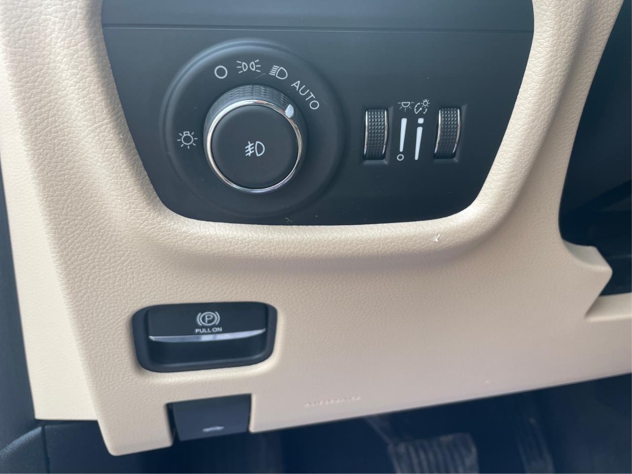 Jeep Grand Cherokee Limited 4WD 2021