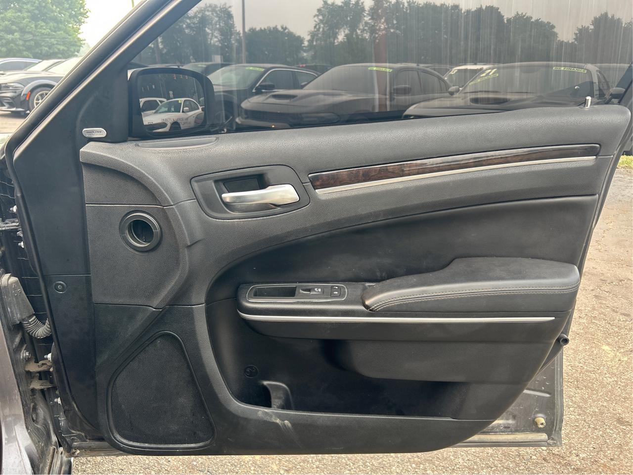 Chrysler 300 Limited AWD 2018