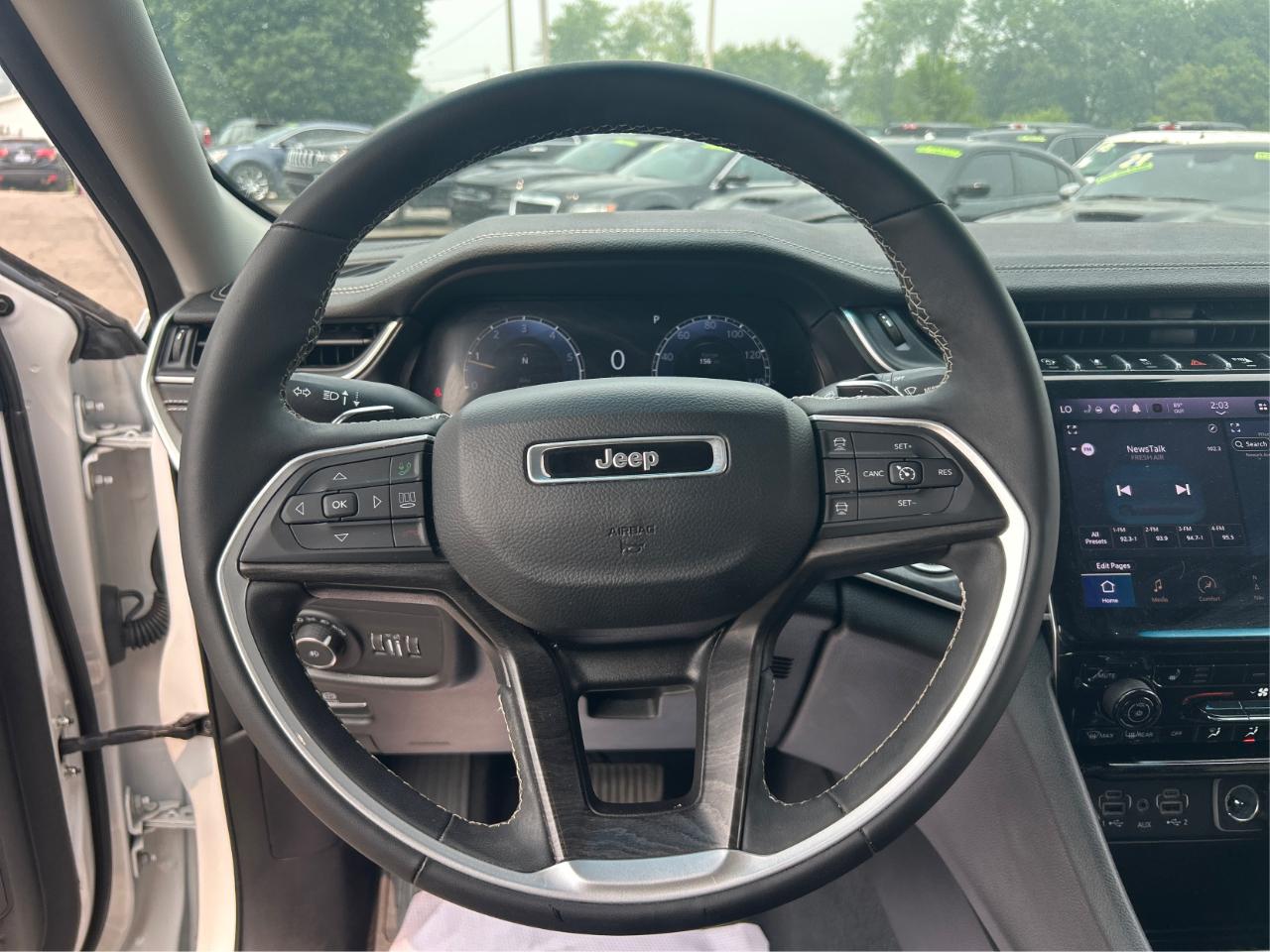 Jeep Grand Cherokee Limited 4WD 2023