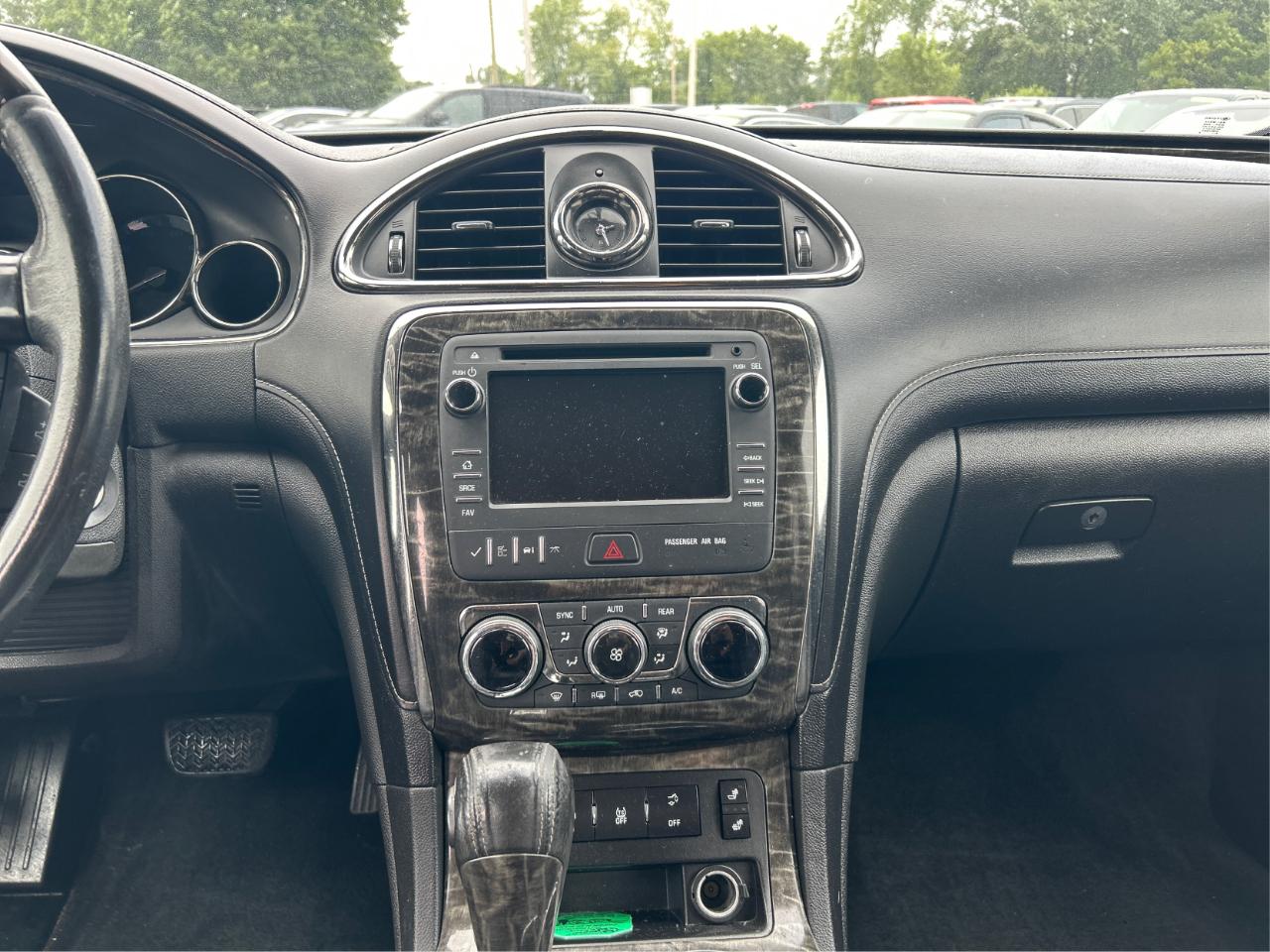 Buick Enclave Leather AWD 2013