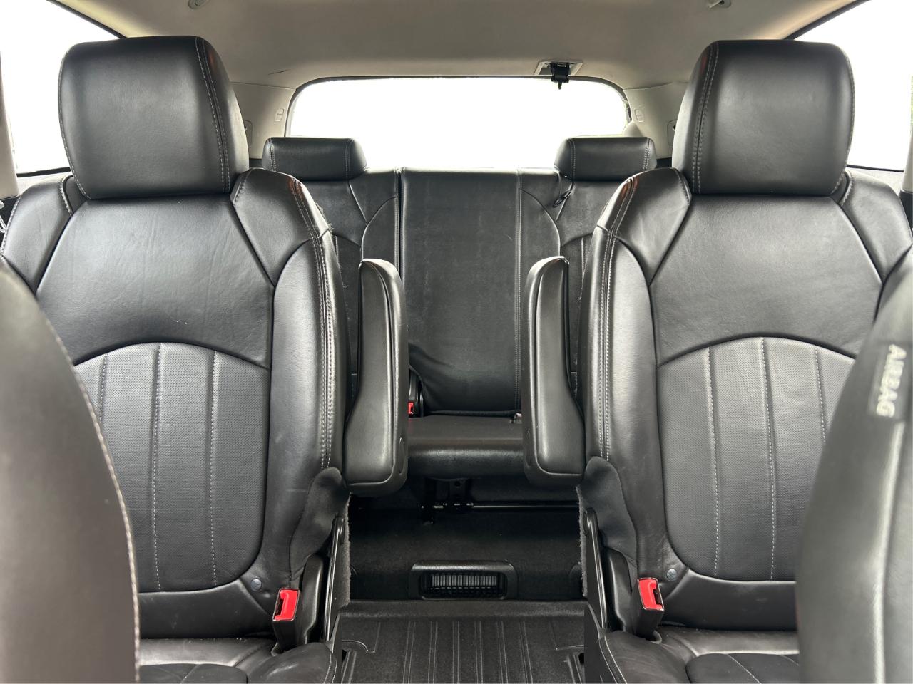 Buick Enclave Leather AWD 2013
