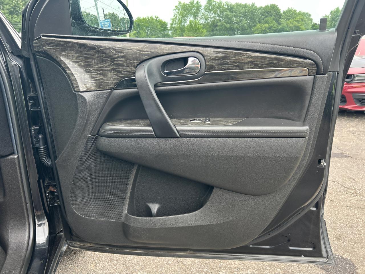 Buick Enclave Leather AWD 2013