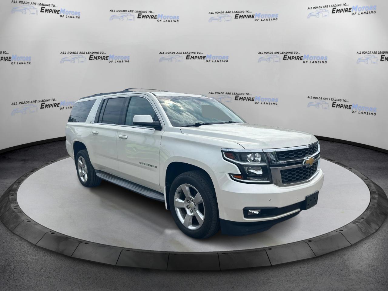 Chevrolet Suburban LT 1500 4WD 2015