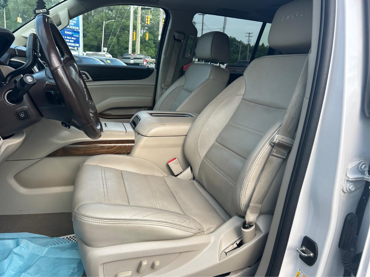 GMC Yukon XL Denali 4WD 2020