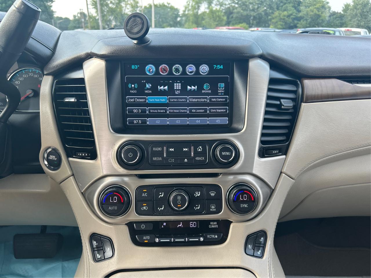 GMC Yukon XL Denali 4WD 2020