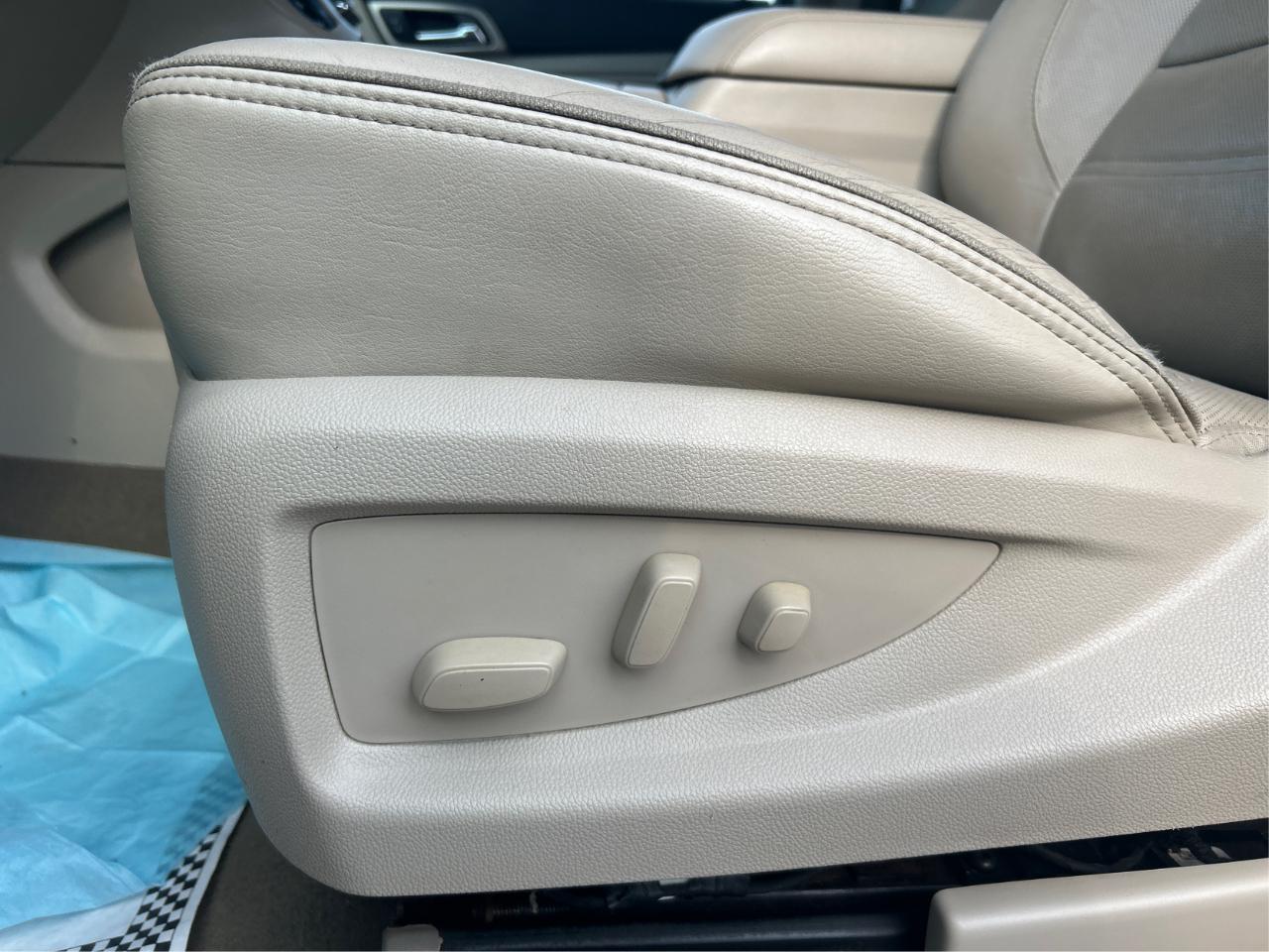 GMC Yukon XL Denali 4WD 2020