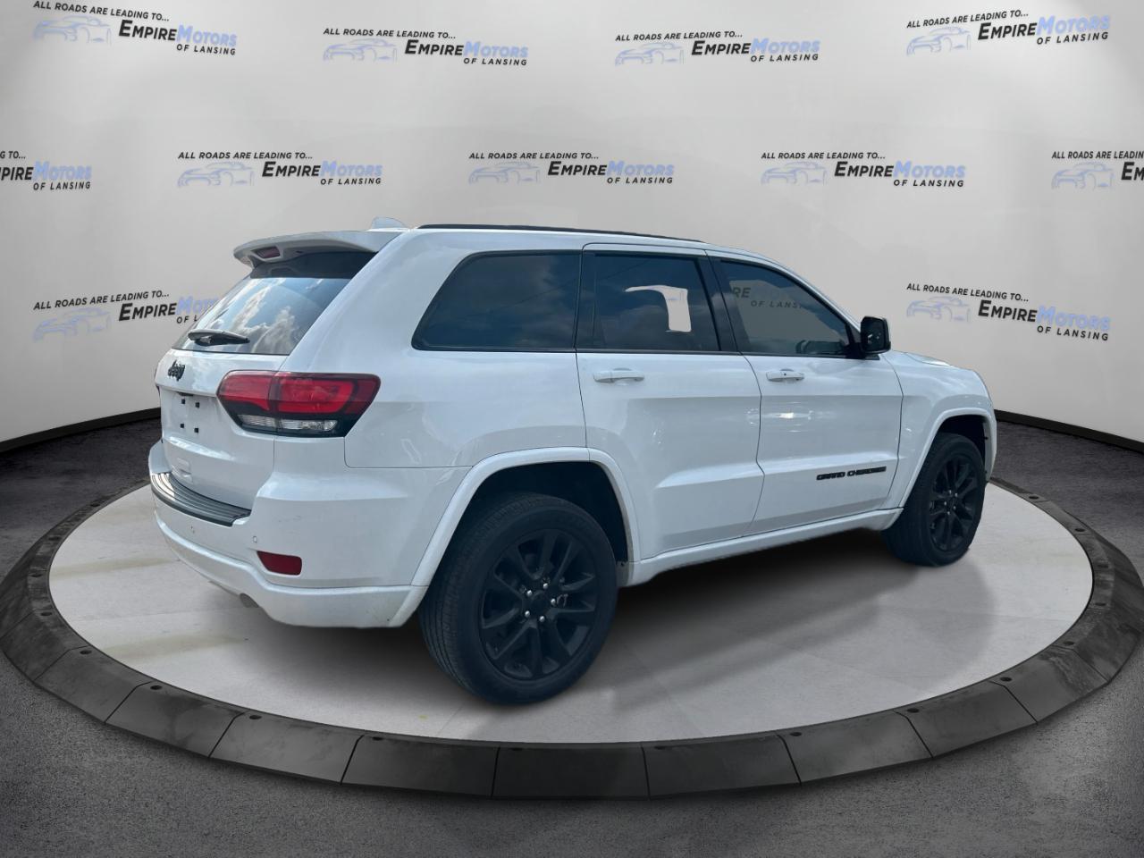 Jeep Grand Cherokee Laredo E 4WD 2021