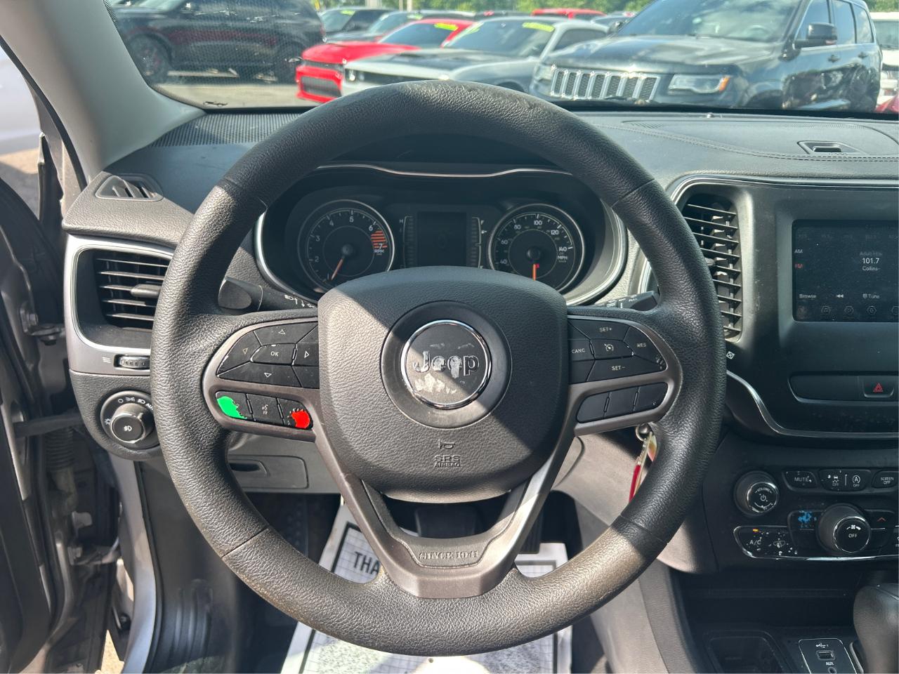 Jeep Cherokee Latitude FWD 2019