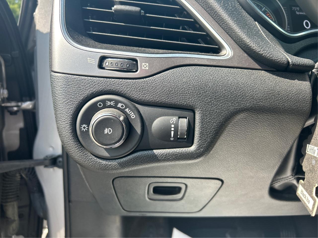 Jeep Cherokee Latitude FWD 2019