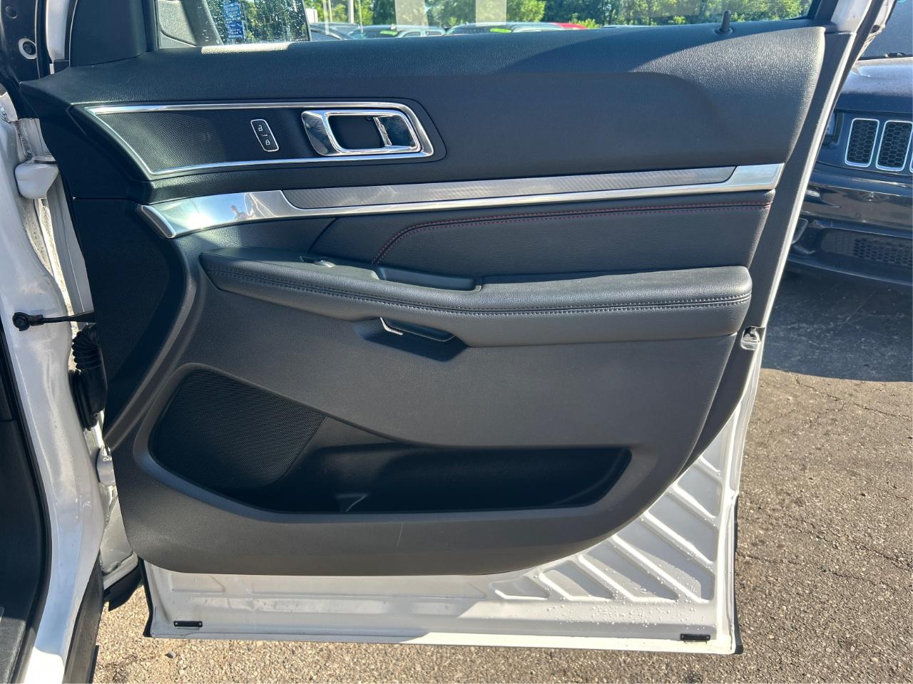 Ford Explorer Sport 4WD 2019