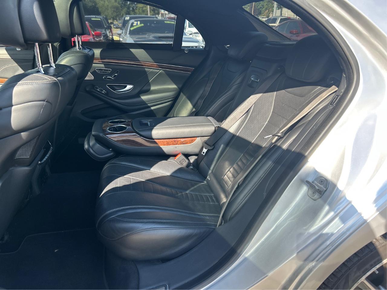 Mercedes-Benz S-Class S550 4MATIC 2015