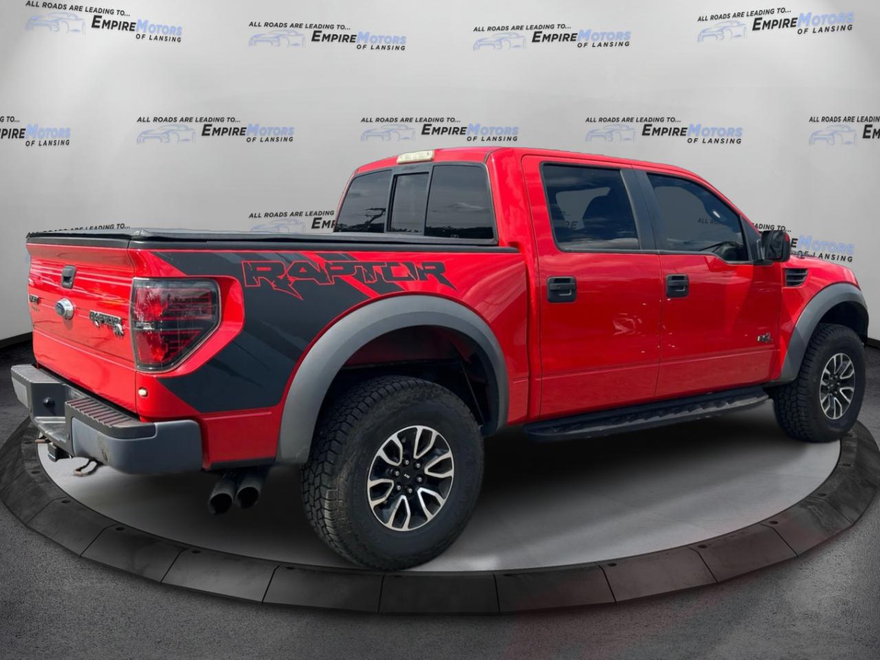 Ford F-150 SVT Raptor SuperCrew 5.5-ft. Bed 4WD 2013