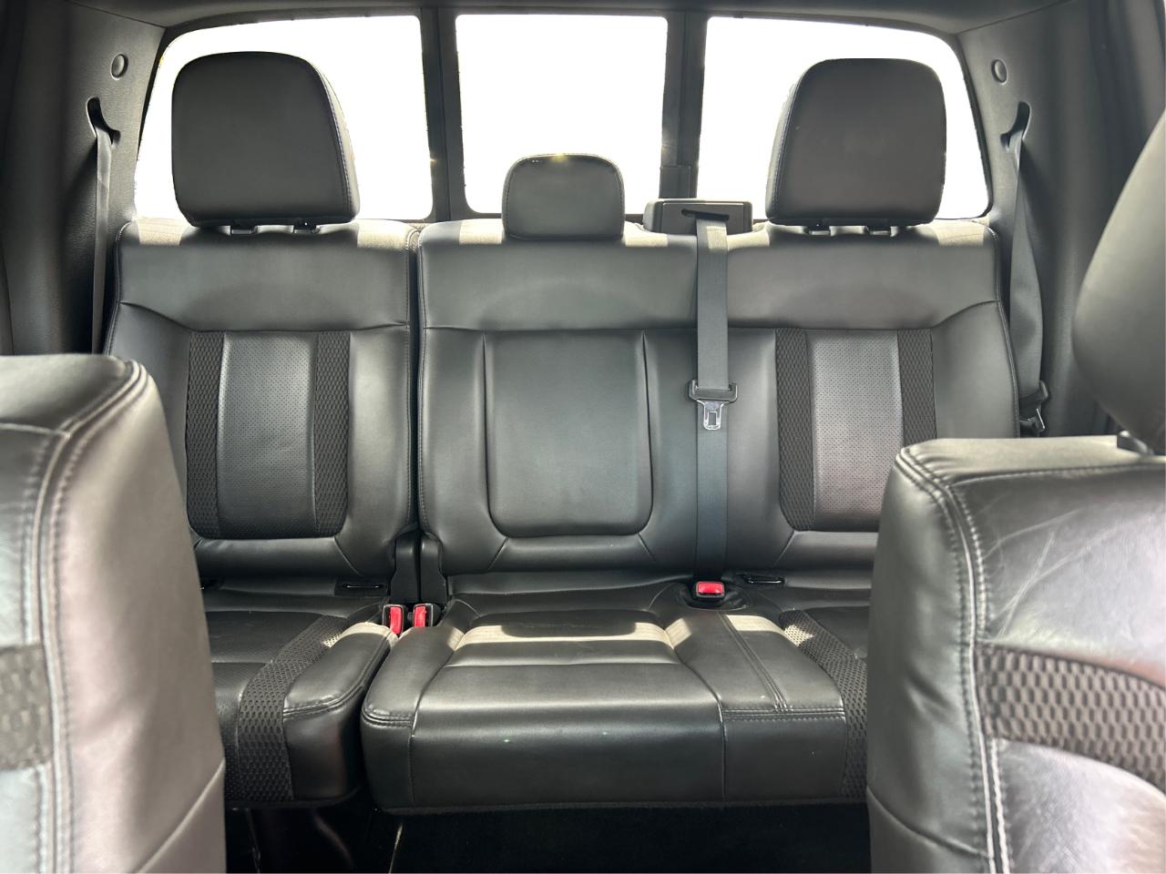 Ford F-150 SVT Raptor SuperCrew 5.5-ft. Bed 4WD 2013