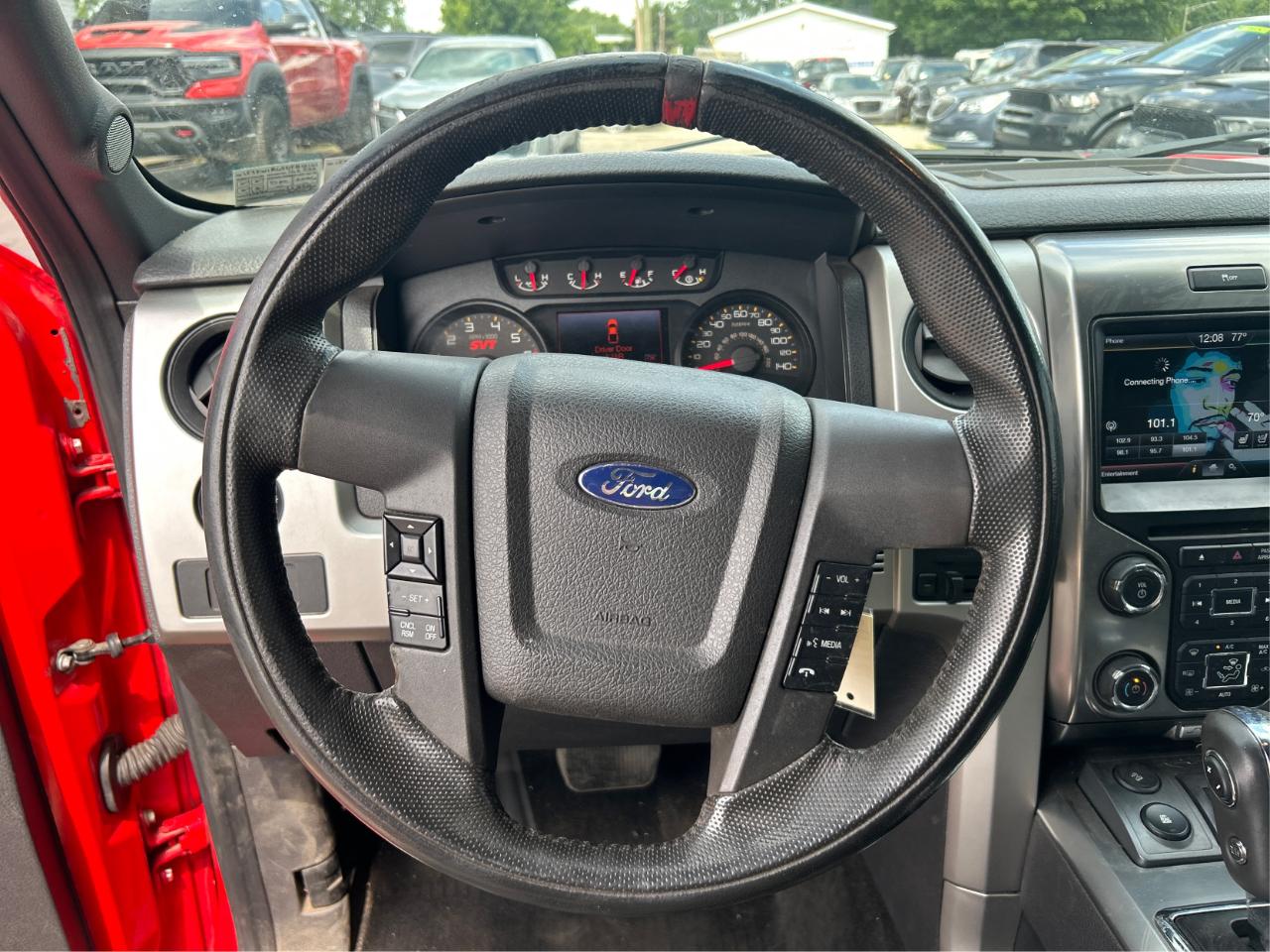 Ford F-150 SVT Raptor SuperCrew 5.5-ft. Bed 4WD 2013