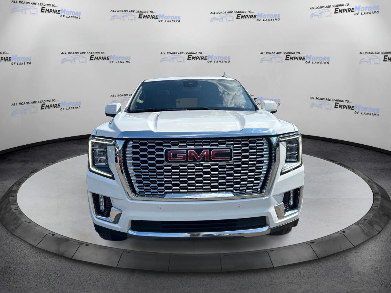 GMC Yukon 4dr 4WD SLT 2022
