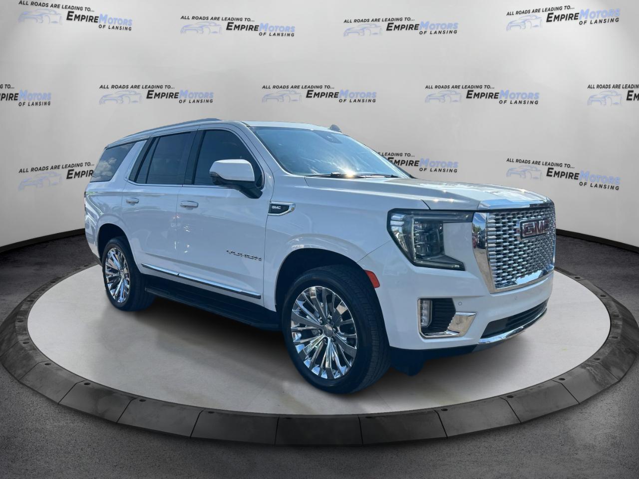 GMC Yukon 4dr 4WD SLT 2022