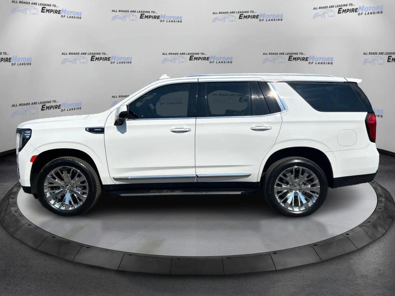 GMC Yukon 4dr 4WD SLT 2022