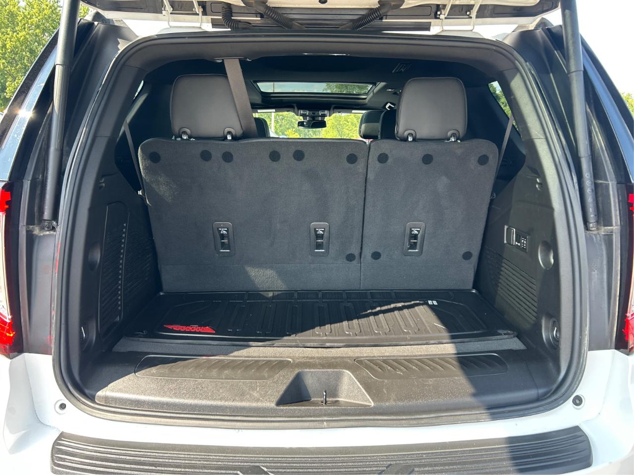 GMC Yukon 4dr 4WD SLT 2022