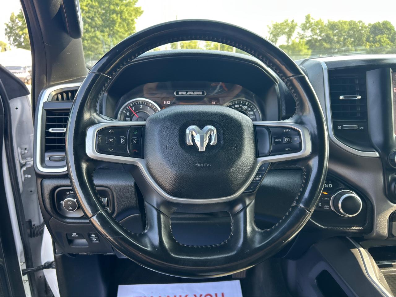 RAM 1500 Big Horn Crew Cab SWB 4WD 2022