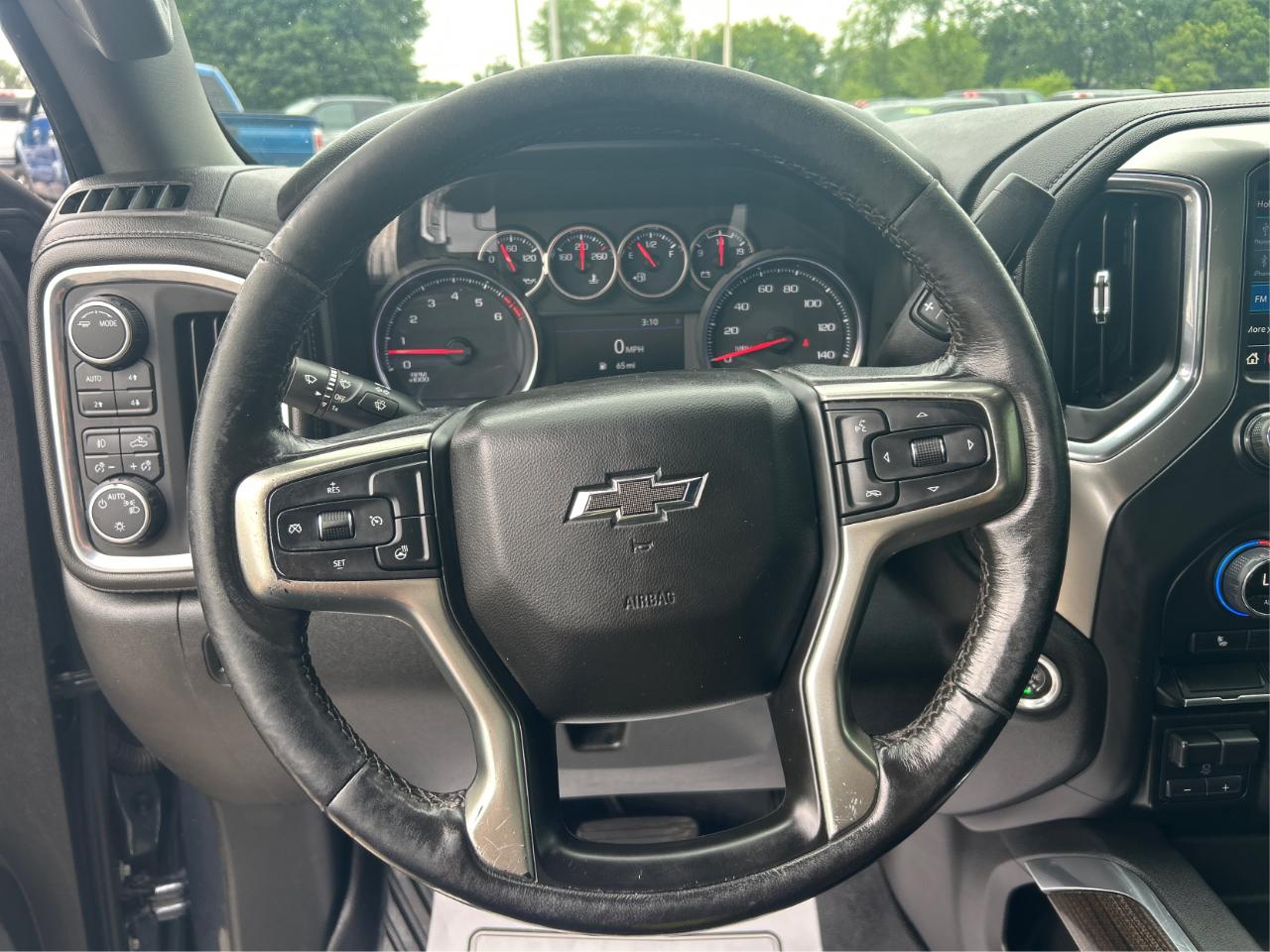 Chevrolet Silverado 1500 RST Crew Cab 4WD 2021