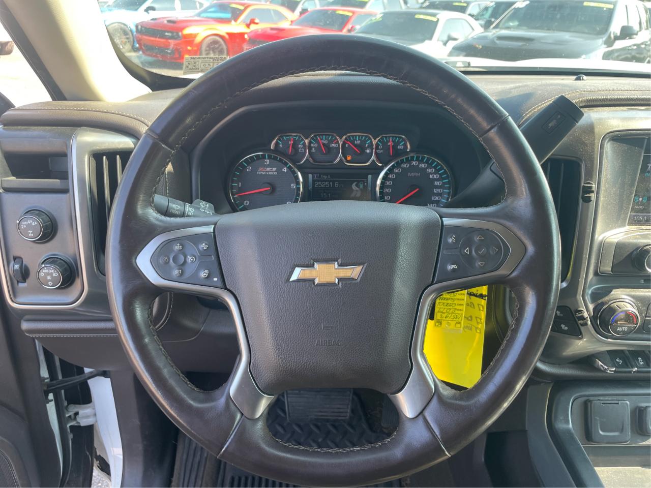 Chevrolet Silverado 1500 LTZ Crew Cab 4WD 2017