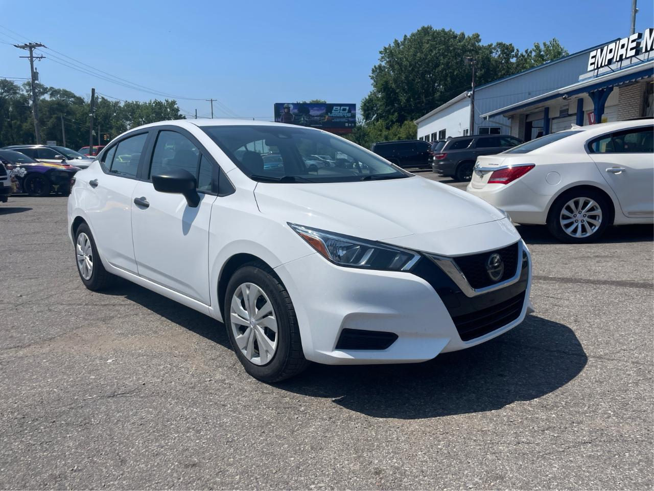 Nissan Versa S CVT 2021