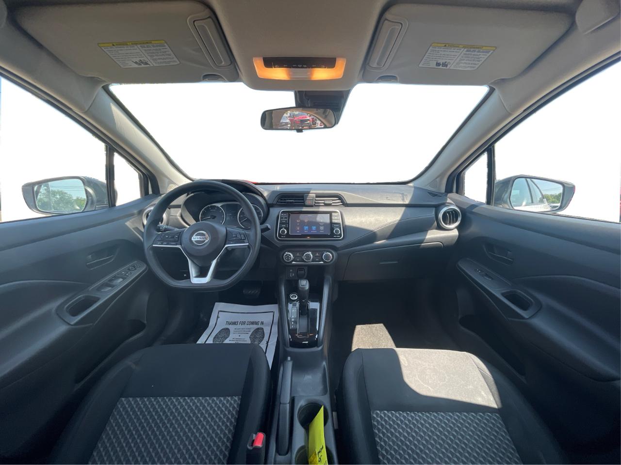 Nissan Versa S CVT 2021