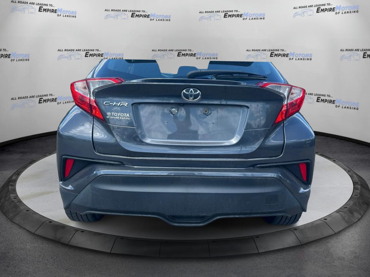 Toyota C-HR XLE 2018