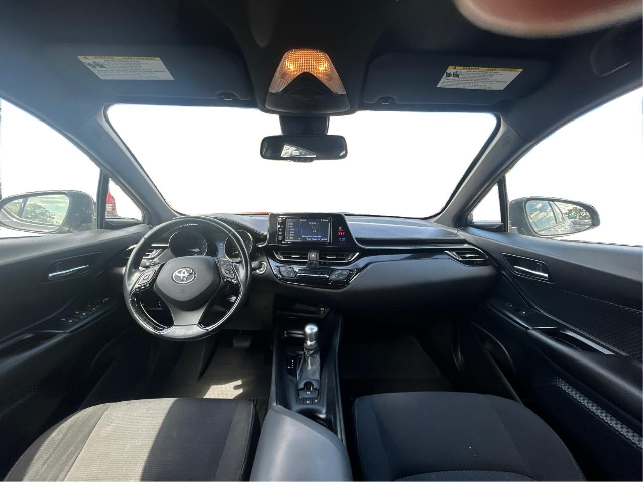 Toyota C-HR XLE 2018