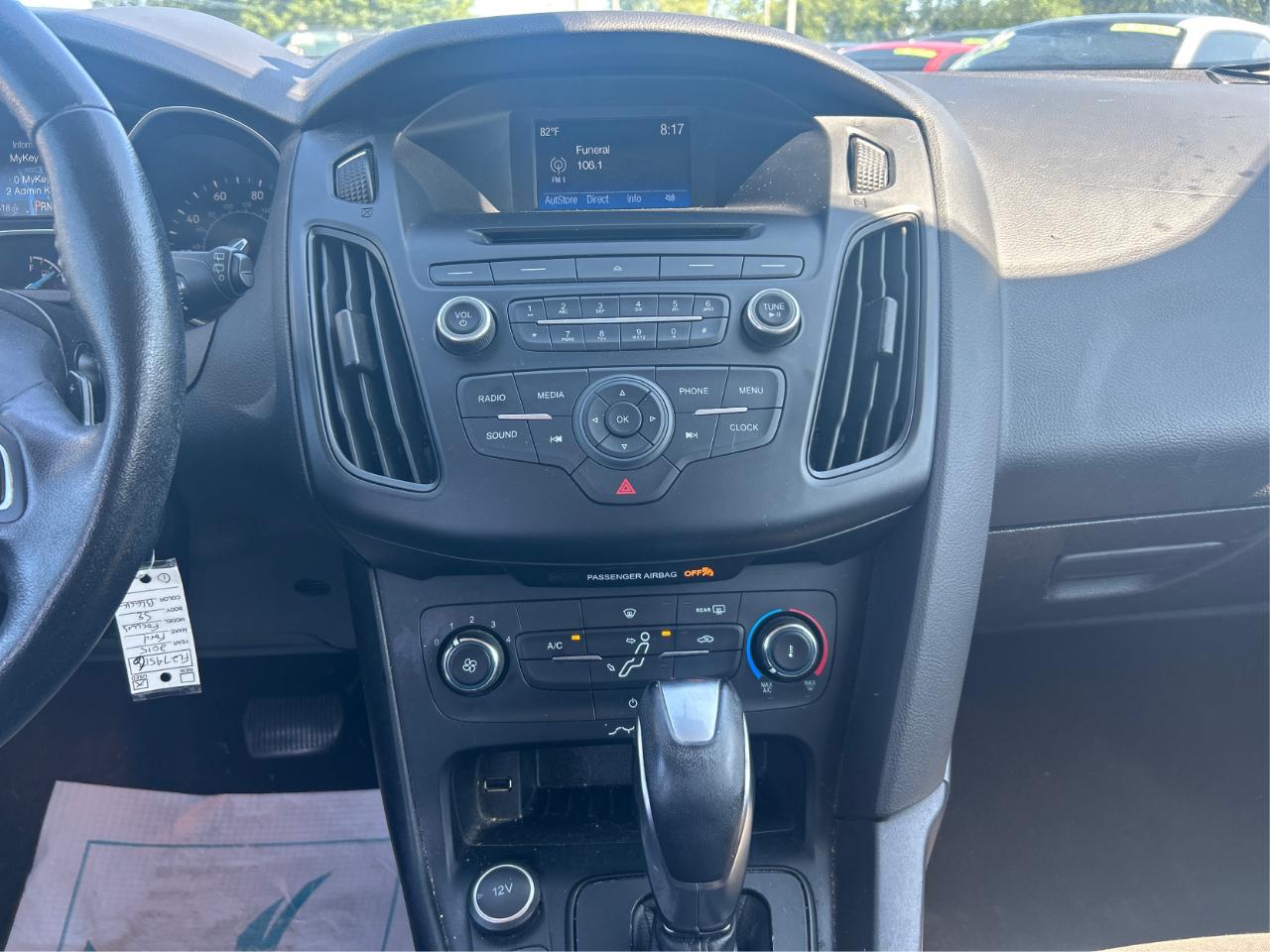 Ford Focus SE Hatch 2015