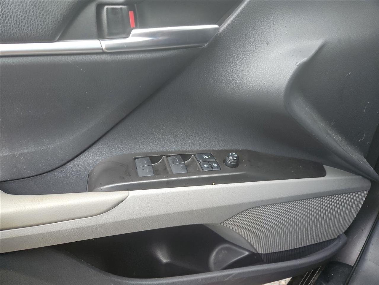 Toyota Camry LE 2022