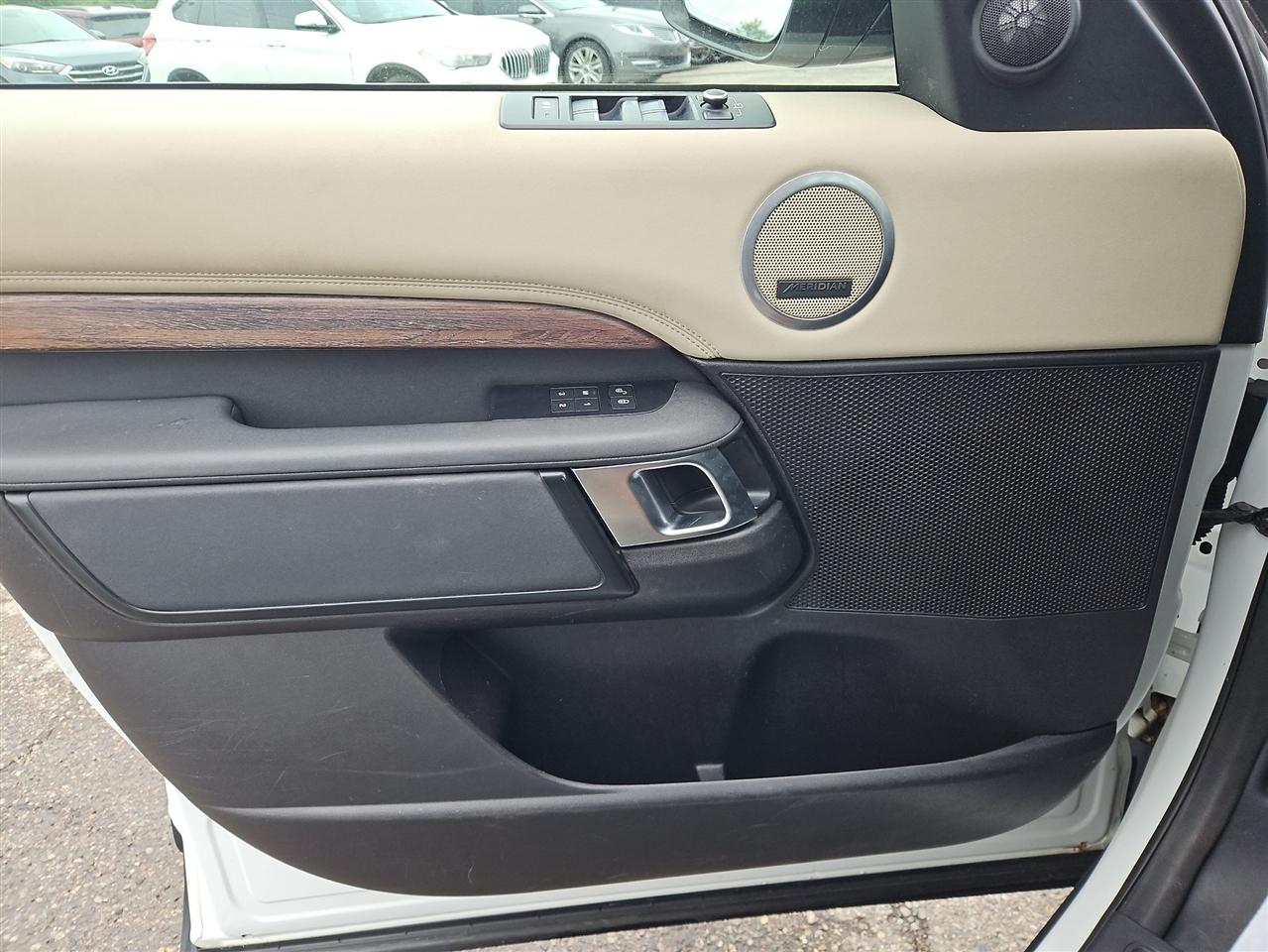 Land Rover Discovery HSE Td6 2017