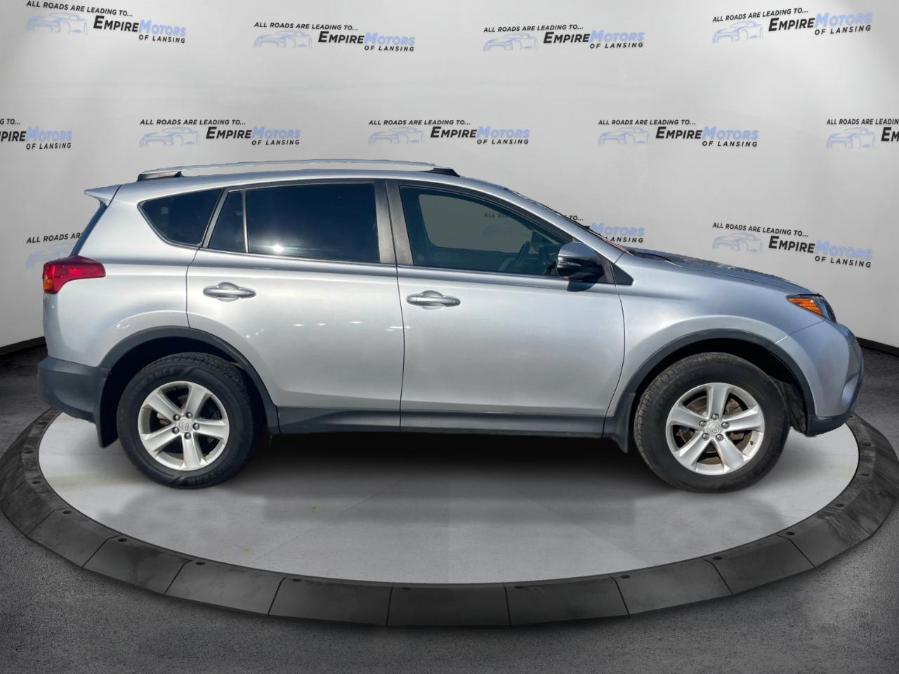 Toyota RAV4 XLE AWD 2013