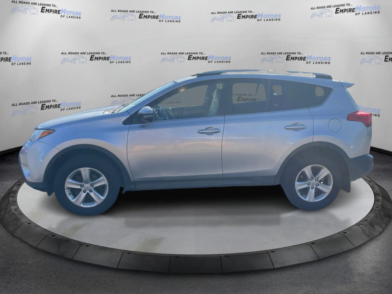 Toyota RAV4 XLE AWD 2013