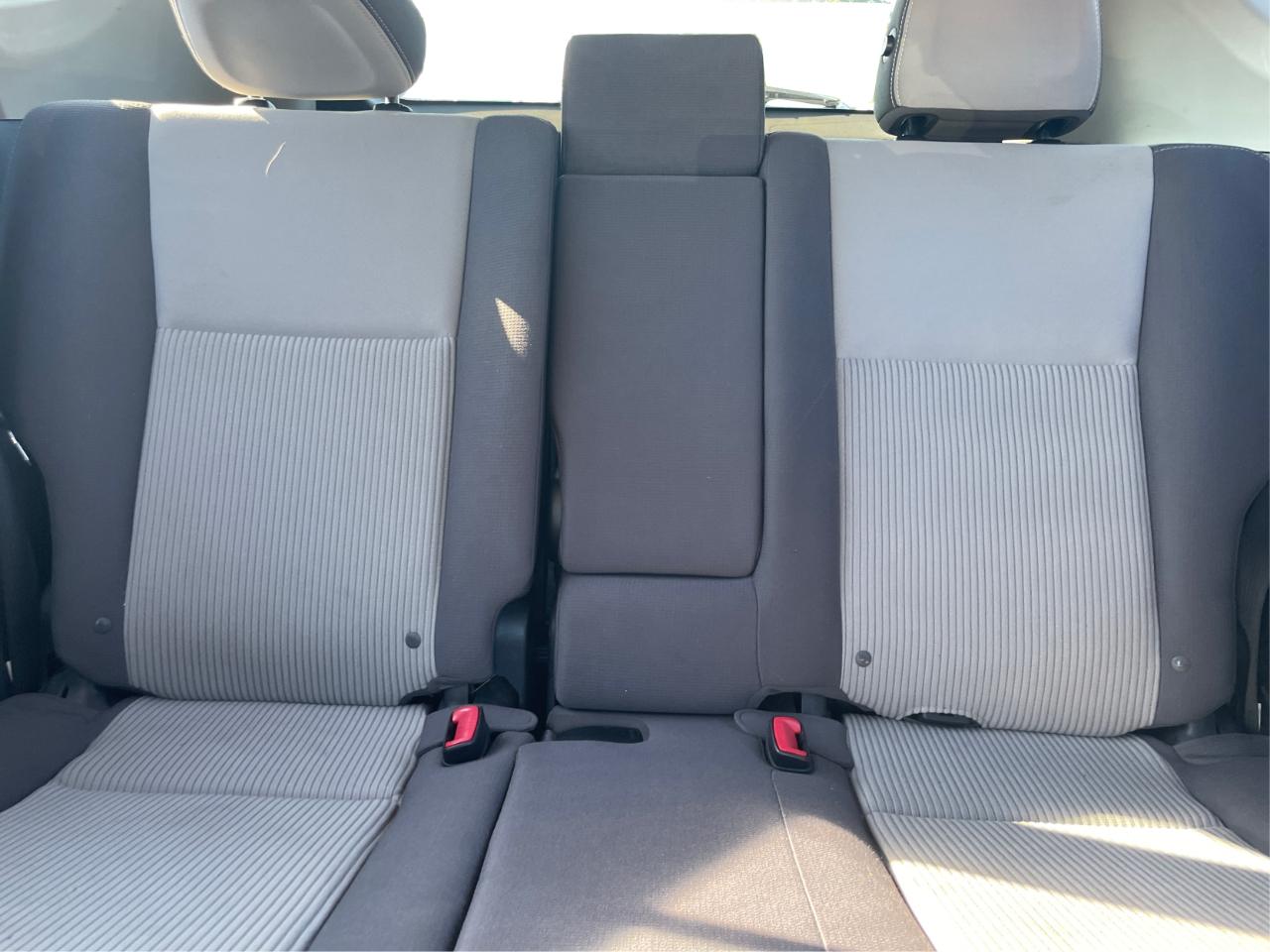 Toyota RAV4 XLE AWD 2013