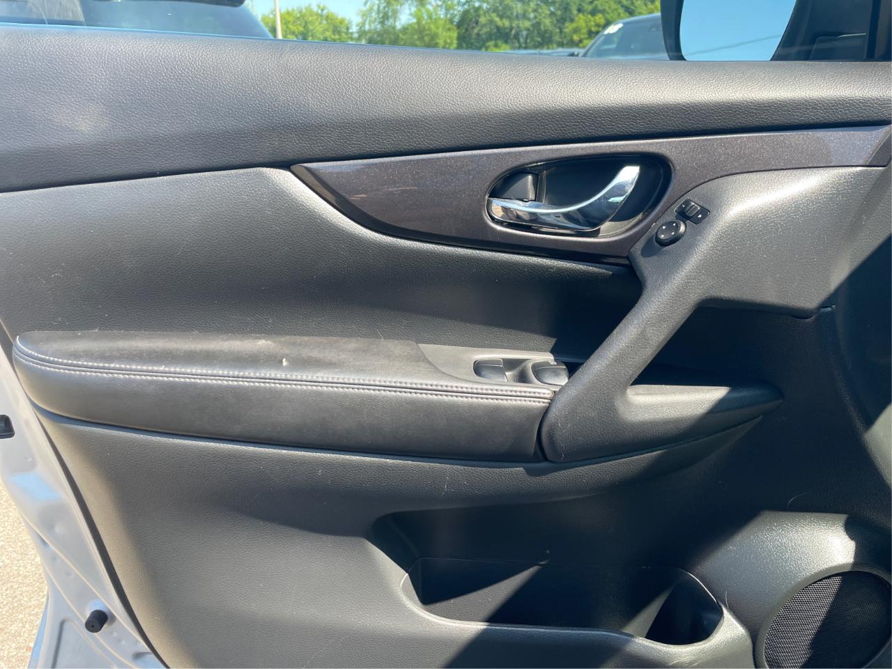 Nissan Rogue SV AWD 2018