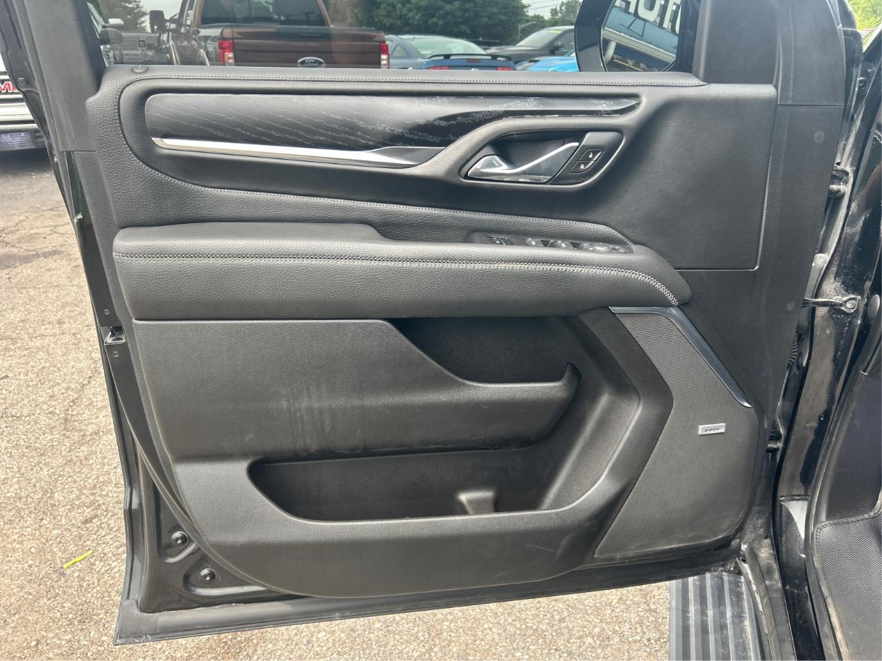 GMC Yukon Denali 4WD 2021