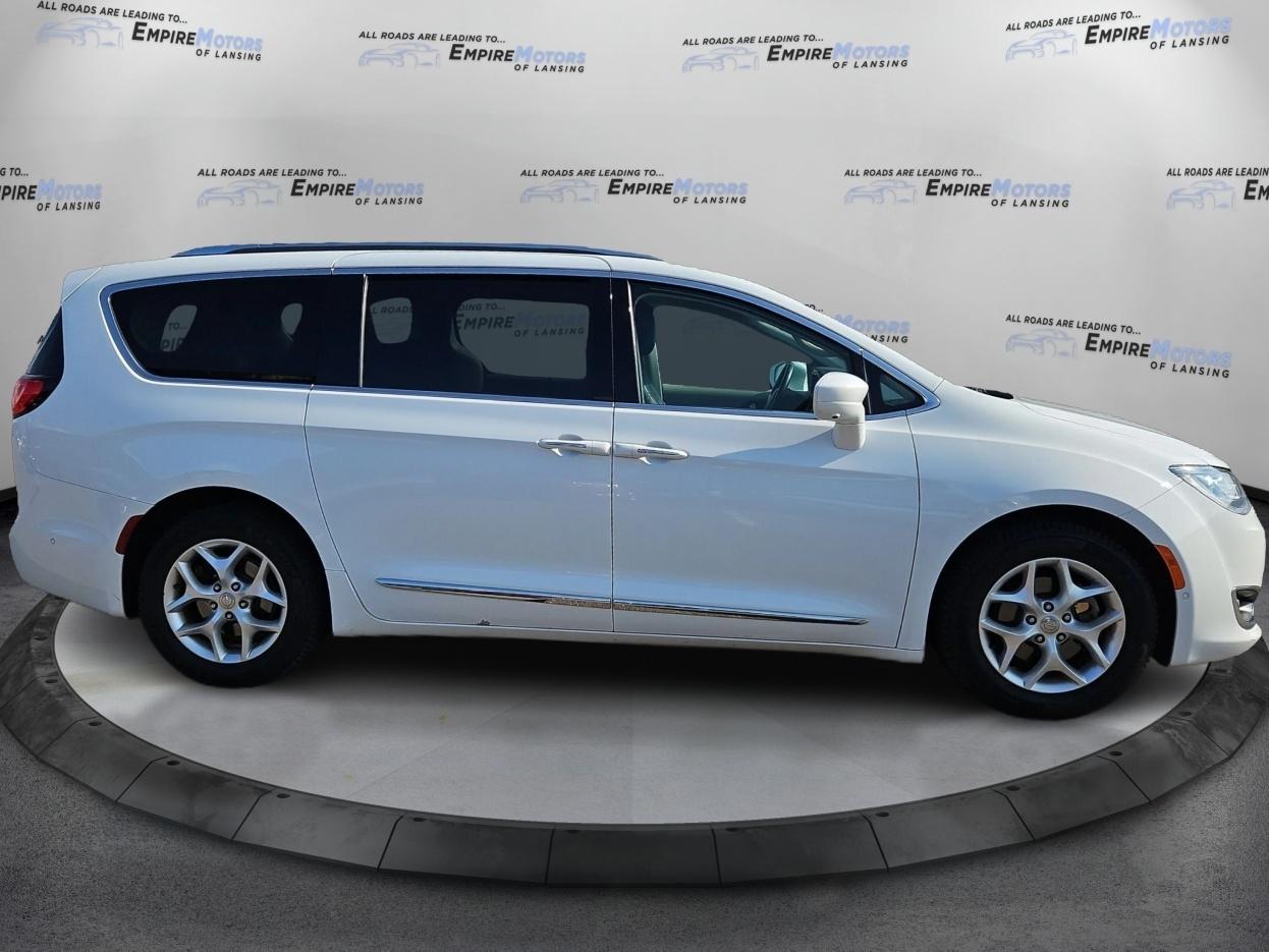 Chrysler Pacifica Touring-L Plus 2018