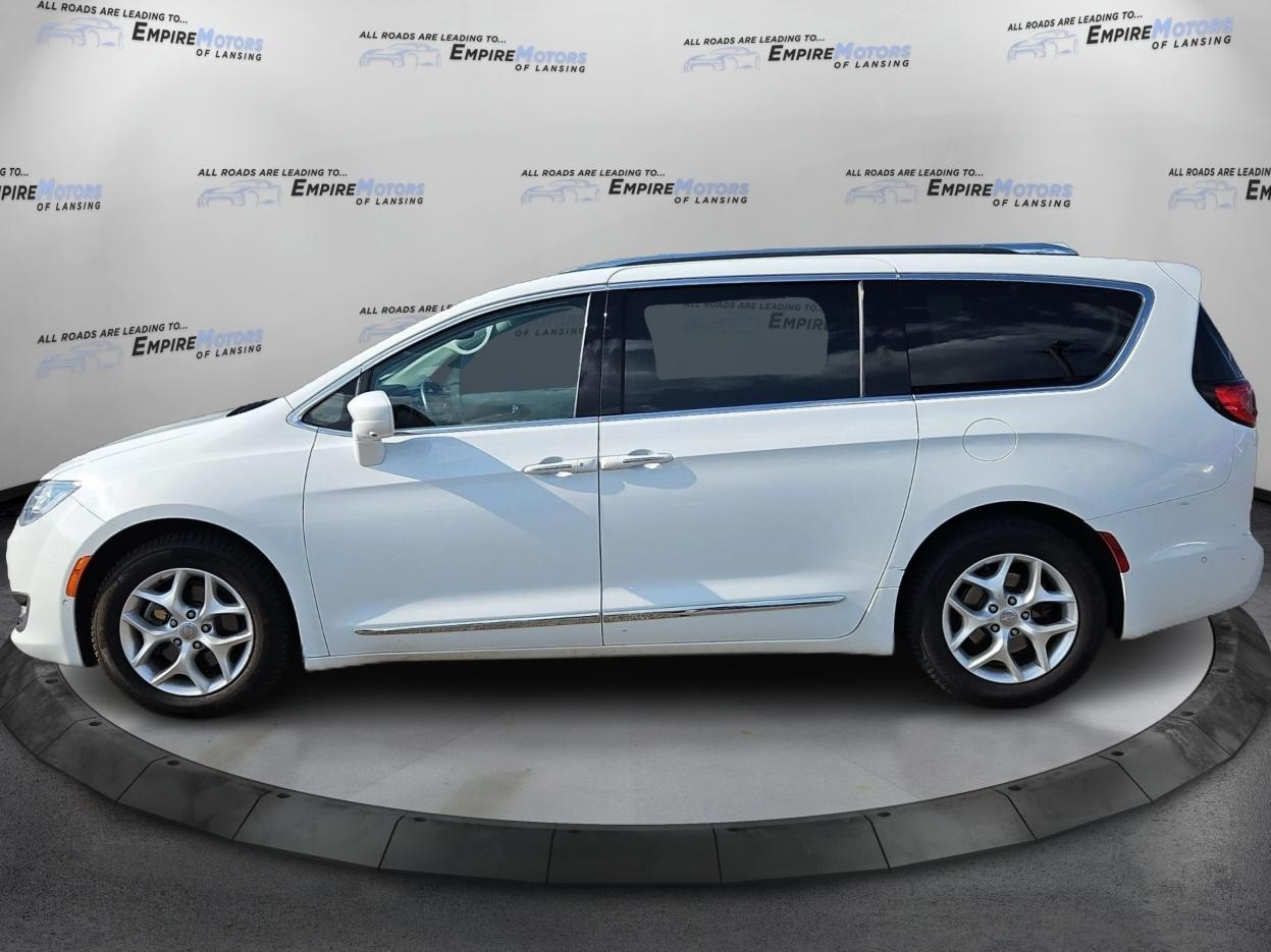 Chrysler Pacifica Touring-L Plus 2018