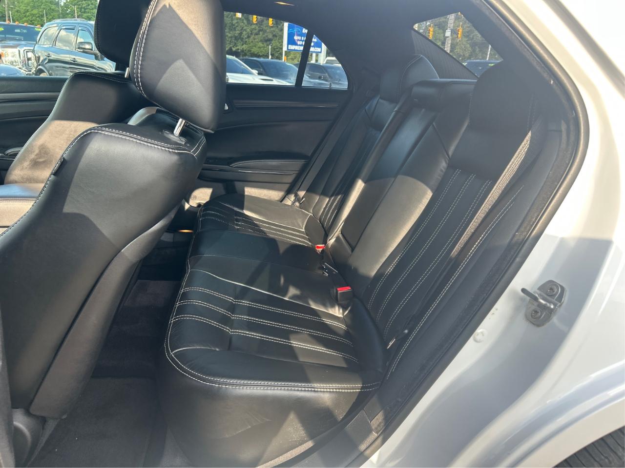 Chrysler 300 S V6 AWD 2016