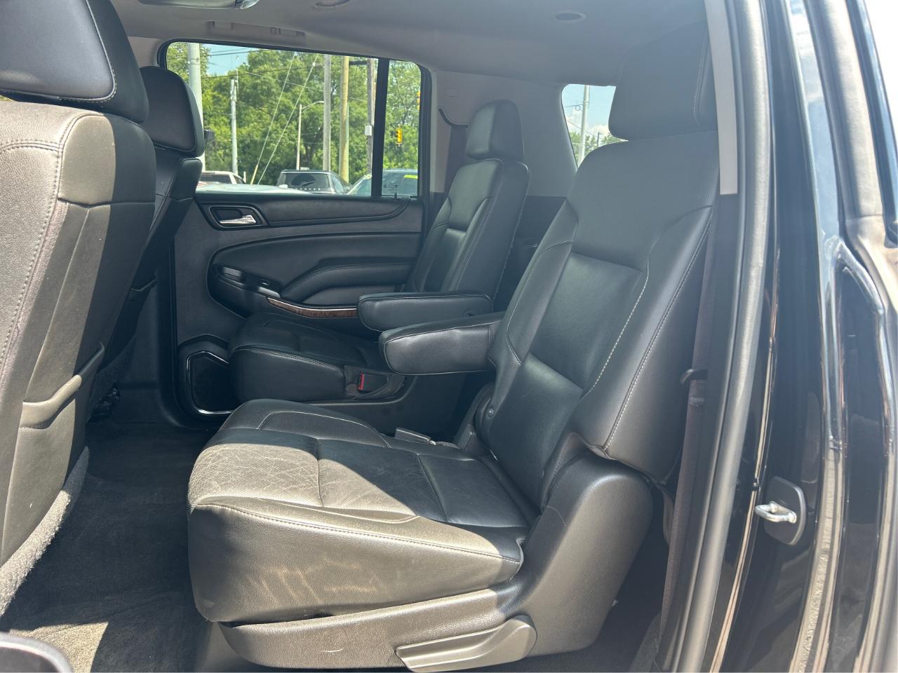 Chevrolet Suburban Premier 4WD 2017