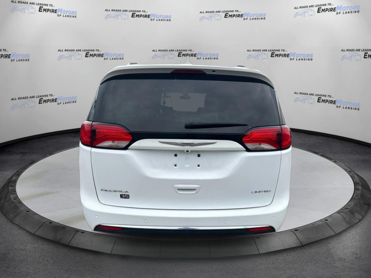 Chrysler Pacifica Limited 2019