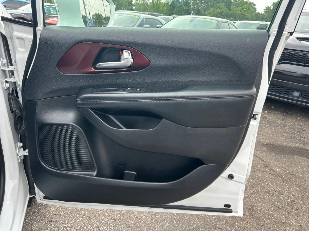 Chrysler Pacifica Limited 2019
