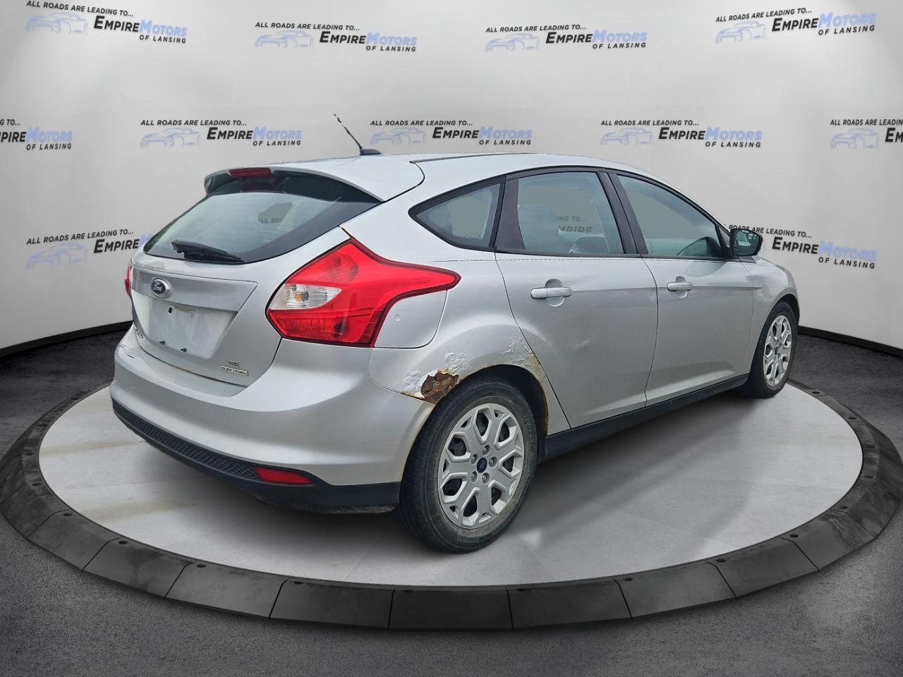 Ford Focus SE 2012