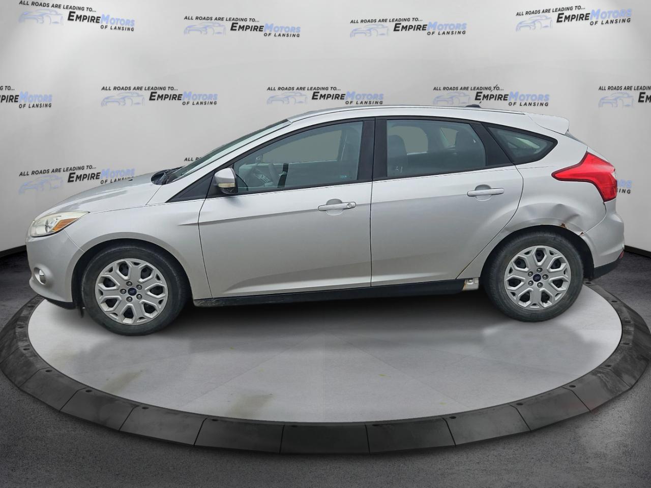 Ford Focus SE 2012